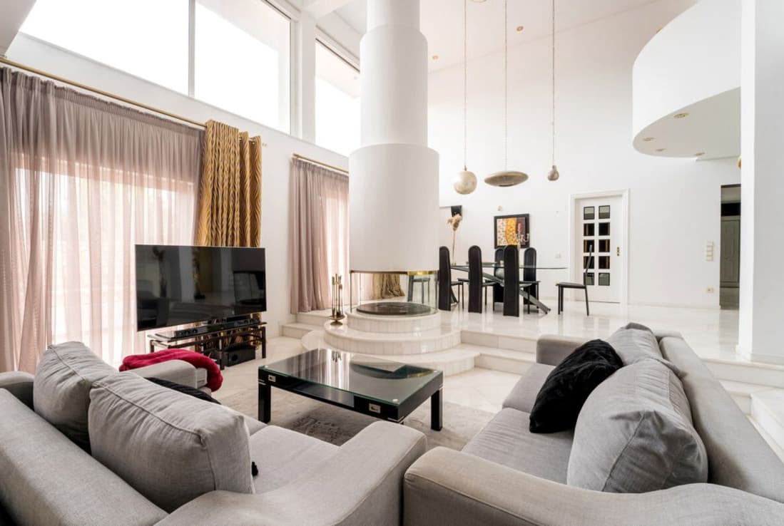 Εξειδικευμένο προσωπικό ετοιμασίας νύφης στο κτήμα δεξιώσεων Φιλόκαλις Αττική